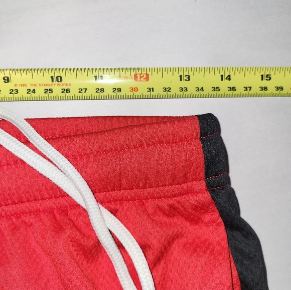 NHL Chicago Blackhawks Mesh Athletic Shorts Men's Size Small - Picture 6 of 8